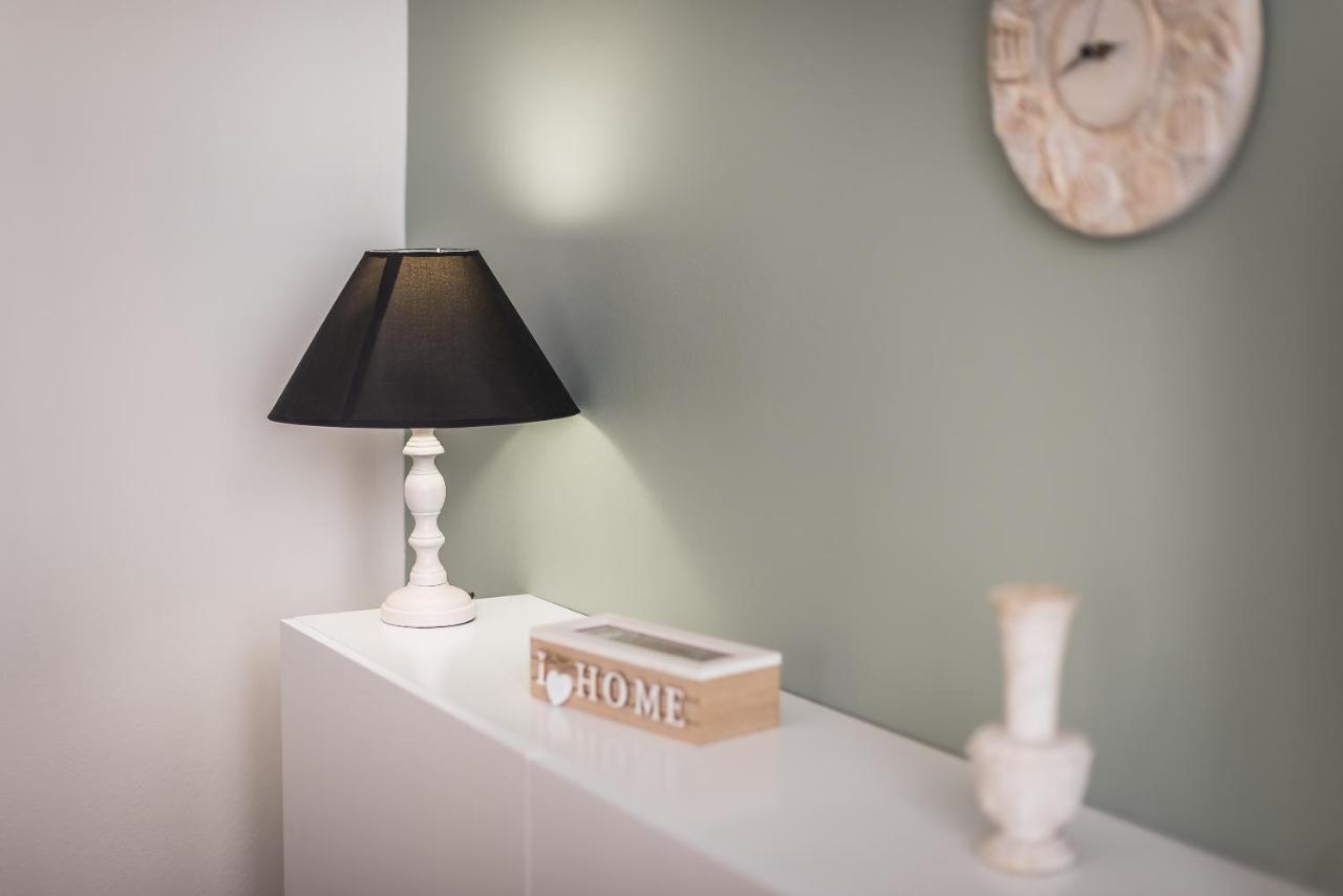 Appartamento Sophisticated Family House With Acropolis View Atene Esterno foto