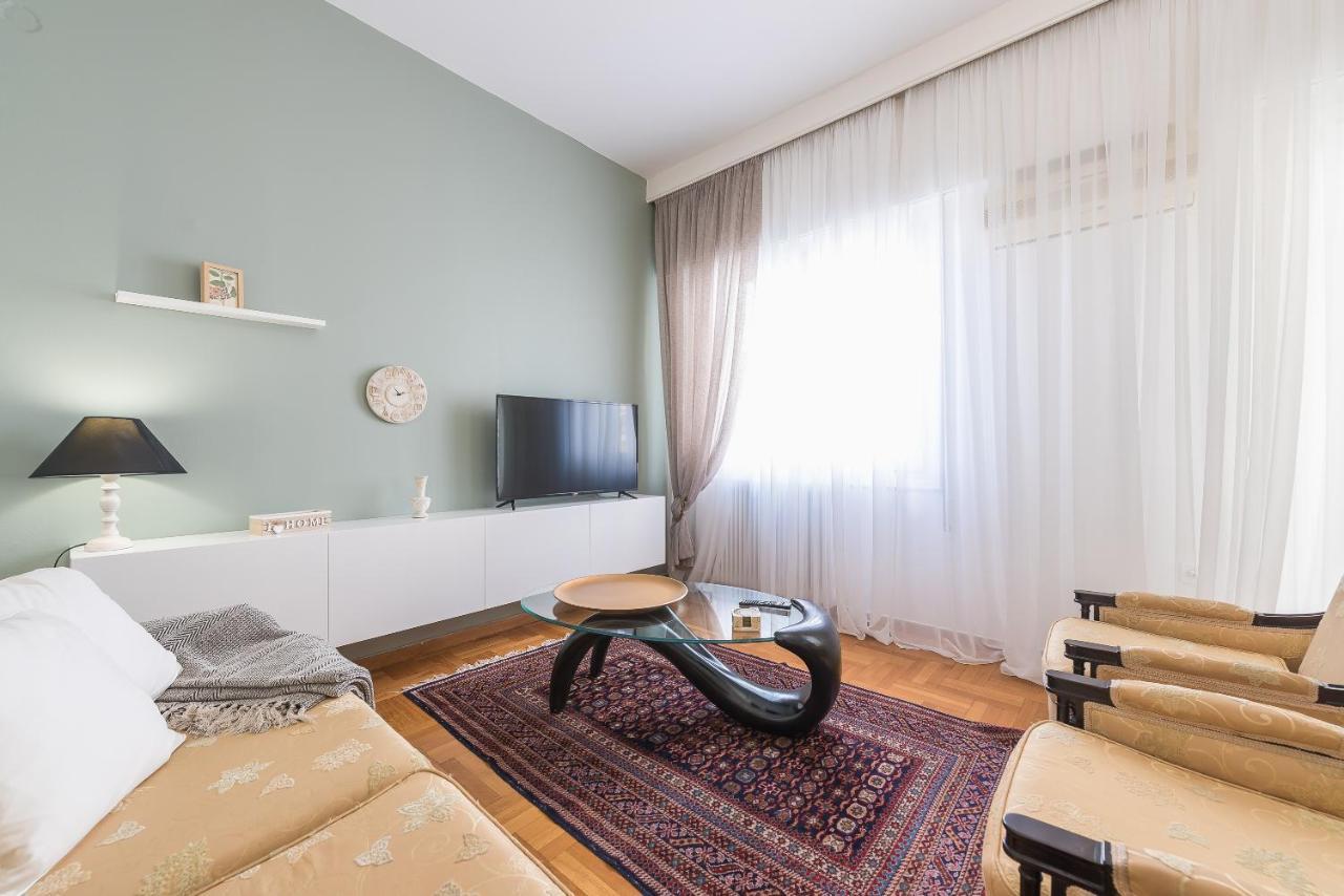 Appartamento Sophisticated Family House With Acropolis View Atene Esterno foto